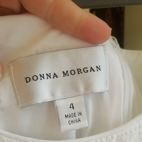 DONNA Morgan Bridal collection - Picture 2 of 4